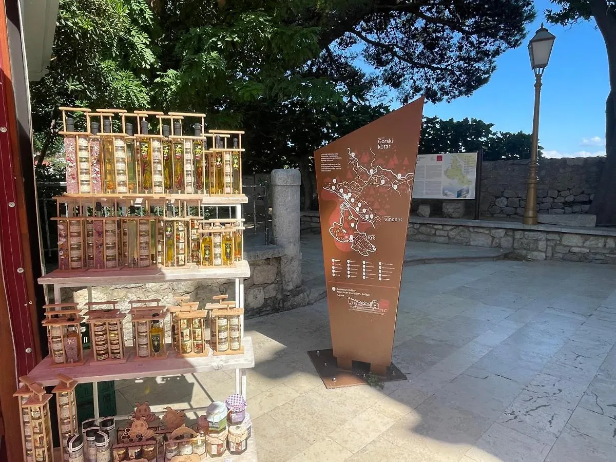 Art Galija Holiday Home Krk Town
